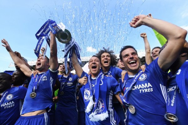 Premier League quá khó khăn. C